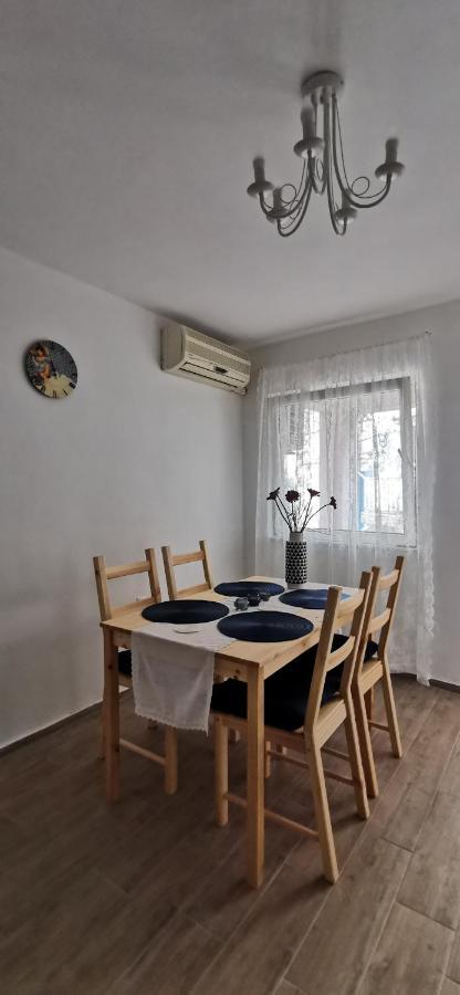 Vacation Kovachnica Vrbnik (Primorje-Gorski Kotar)